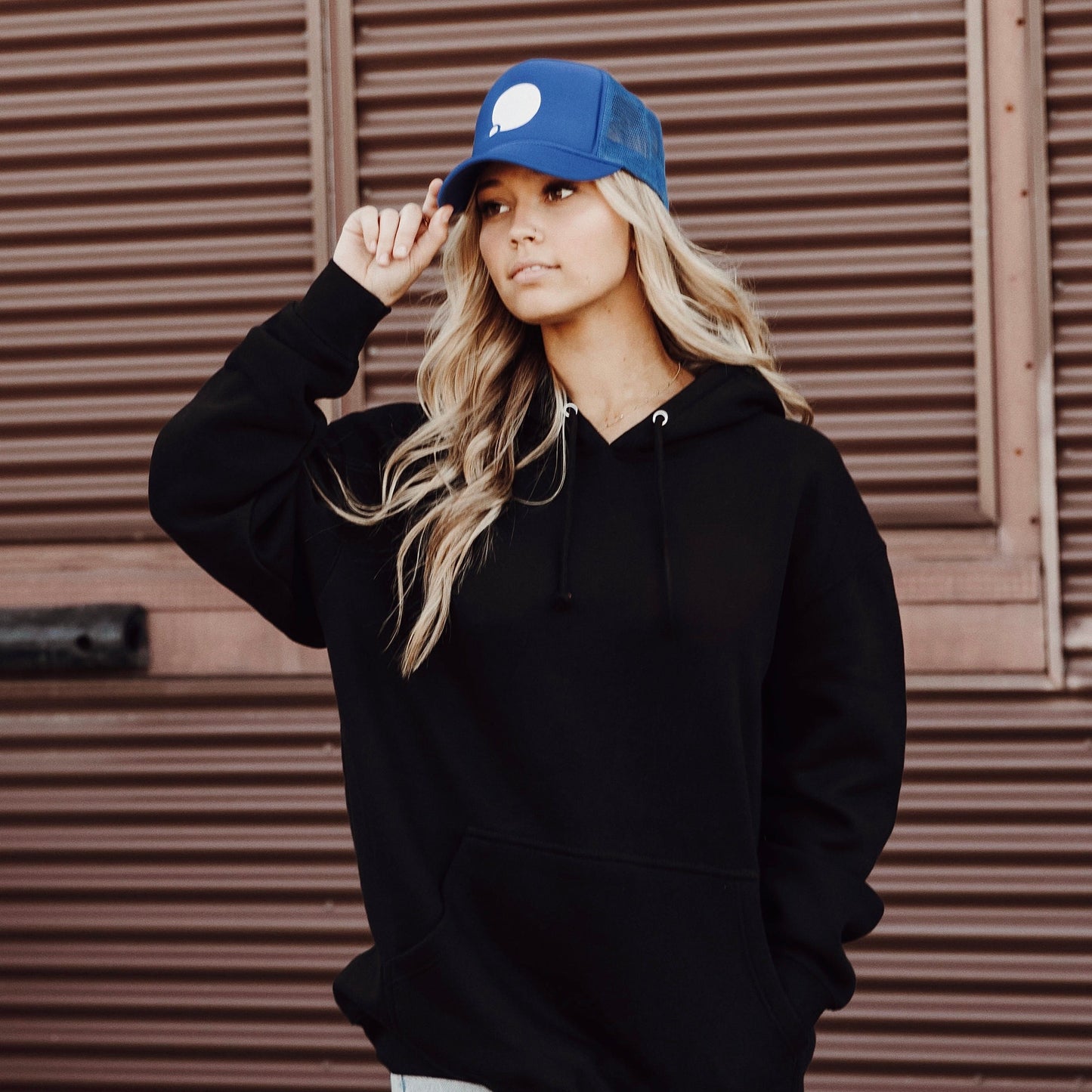 Icon Embroidered Trucker Hat (Royal)