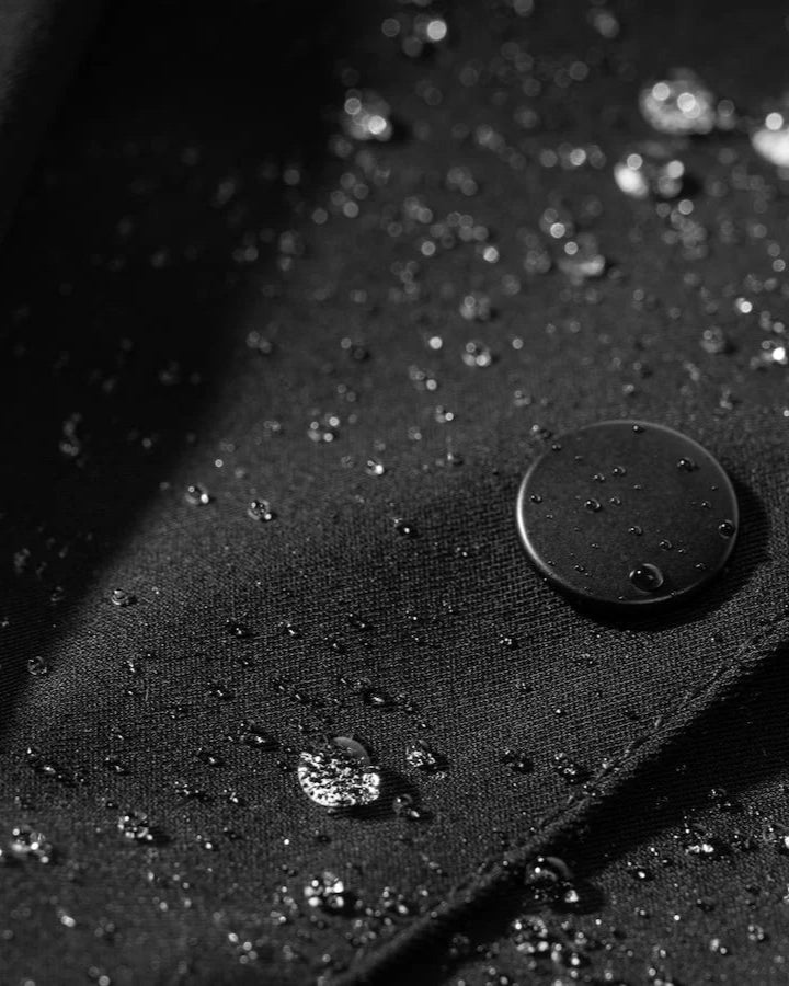 Winning Coach Jacket (True Black)